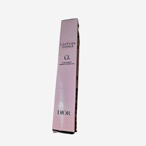 DIOR Capture Totale Hyalushot: Wrinkle Corrector 15ml DIOR Capture Totale Hyalushot: Wrinkle Corrector 15ml